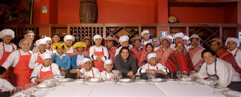 Gastón Acurio, el hombre de la hazaña social y cultural - Fondo de Olla